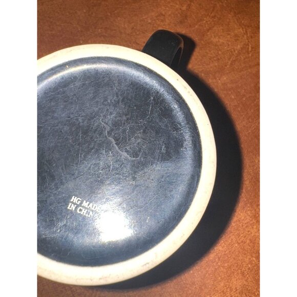 Discover Stars Black Coffee Mug With Signatures & 1999 Smuckers Branding - Picture 4 of 6